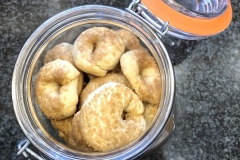 Italian sweet taralli